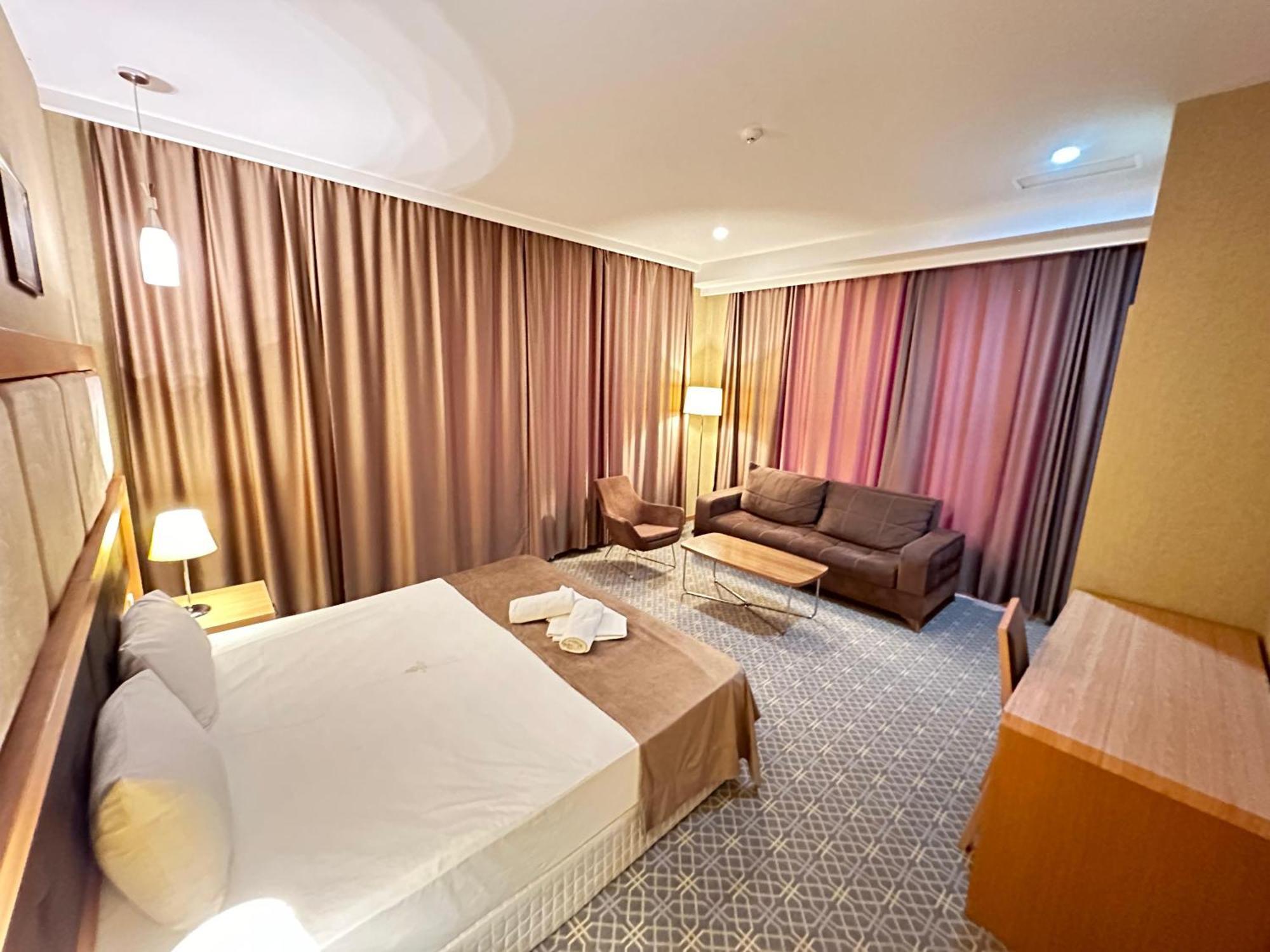 Gm City Hotel Μπακού Εξωτερικό φωτογραφία